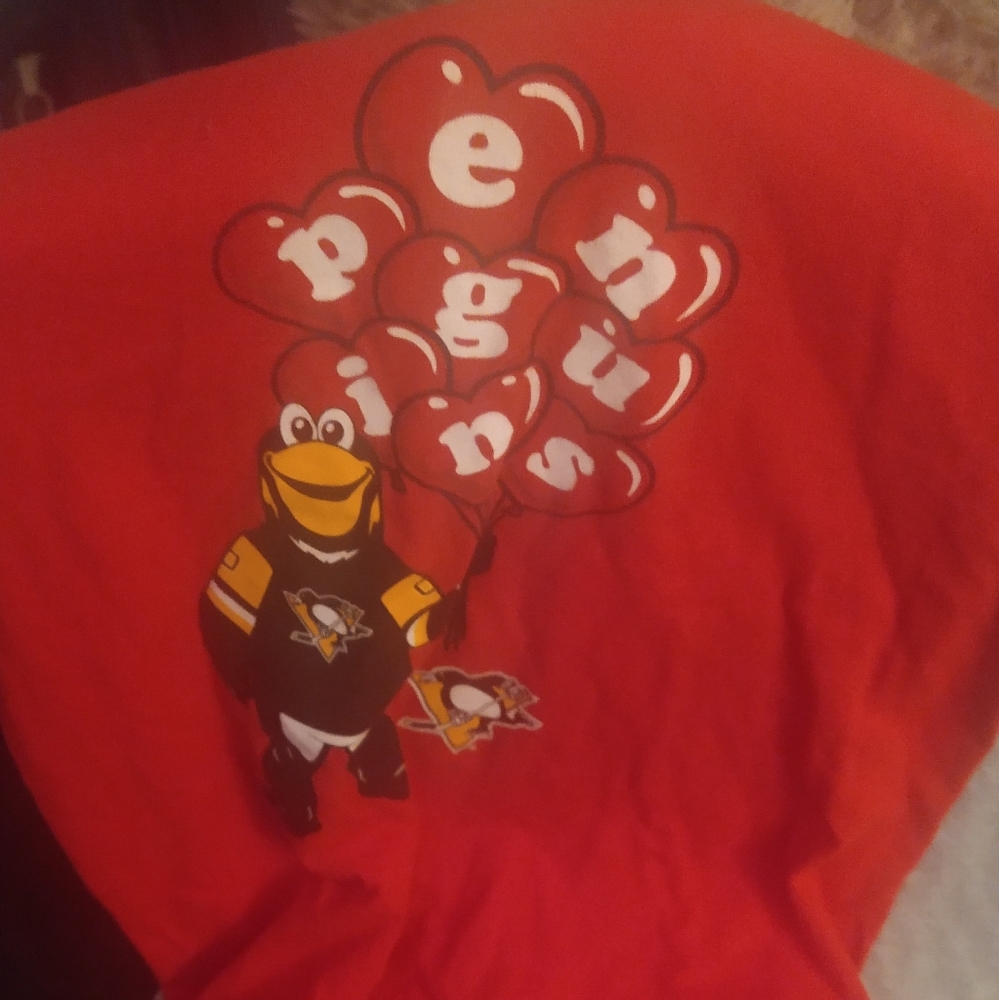 Pittsburgh Penguins Valentine's day shirt